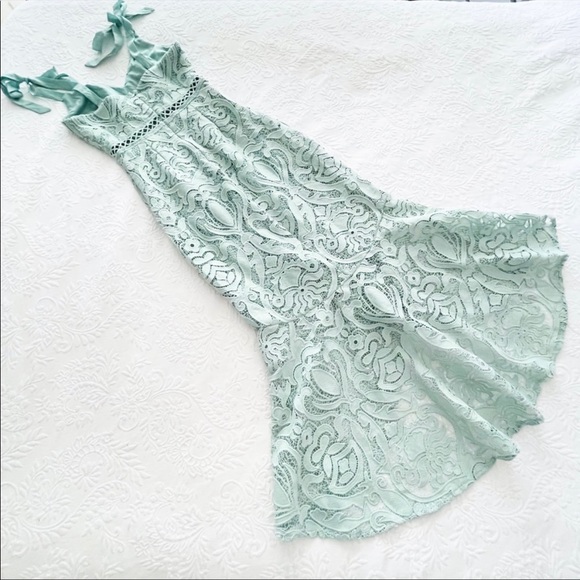 NWOT Lulu’s Won Your Heart Sage Green Lace Tie-Strap High-Low Dress - Picture 7 of 12